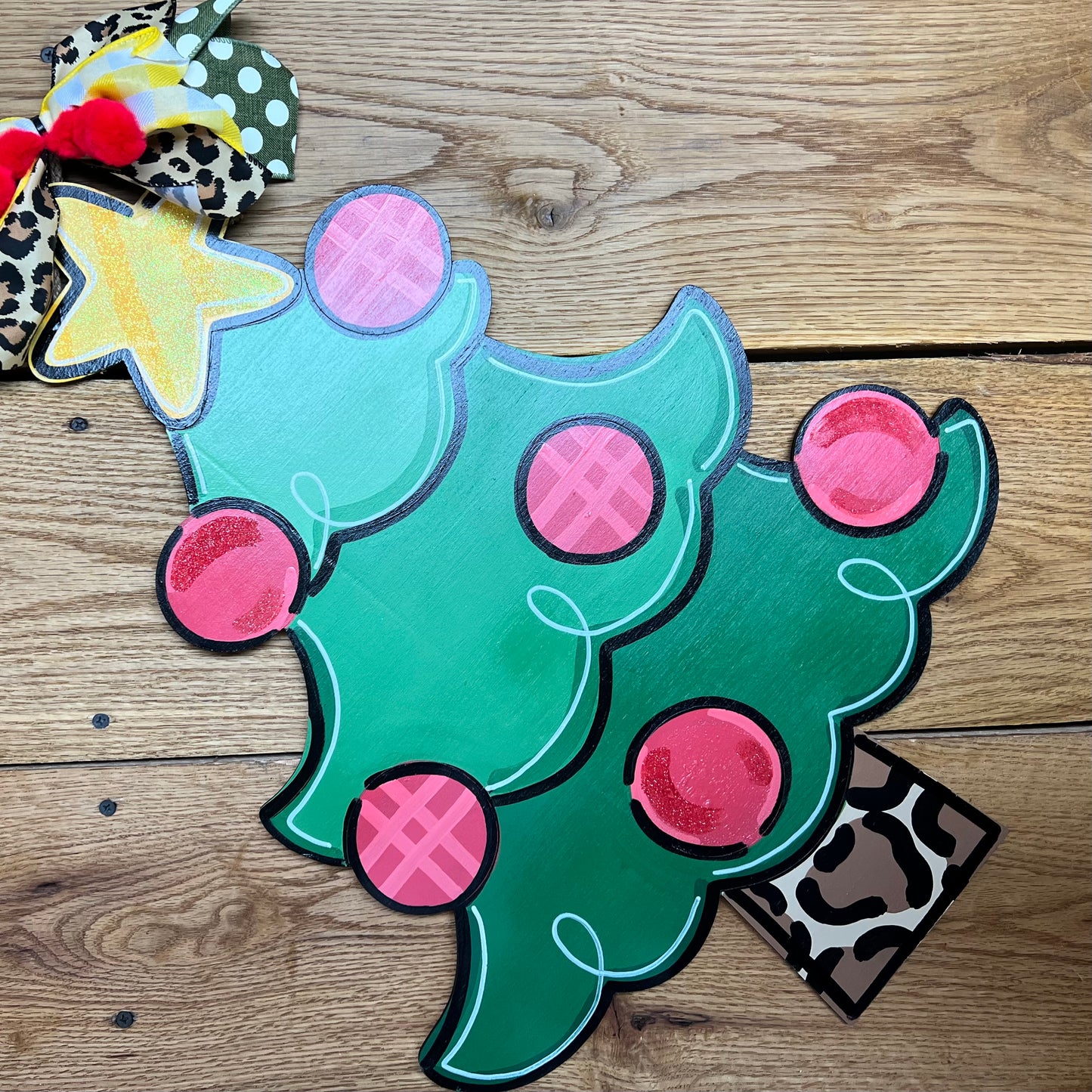 Leopard Christmas Tree Door Hanger